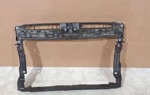 Volkswagen Golf VII Radiator support slam panel bracket 5g0805588b