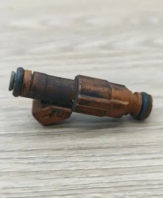 Volvo XC90 Fuel injector 9186340