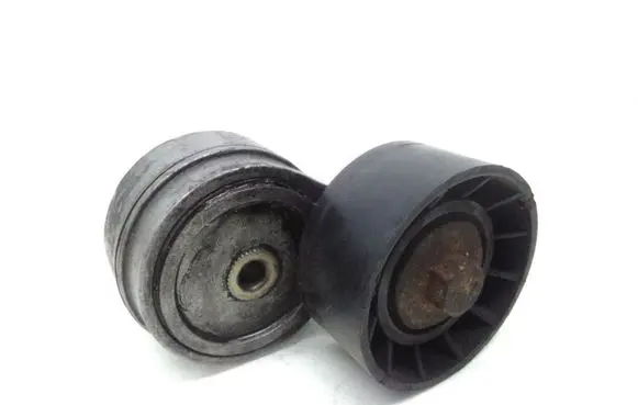 Alfa Romeo 156 Generator/alternator belt tensioner