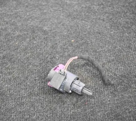 Audi A5 Sportback 8TA Brake pedal sensor switch 4F0945459B