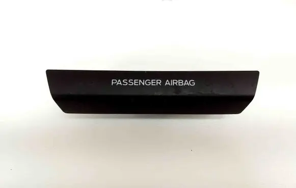 Passenger airbag on/off switch