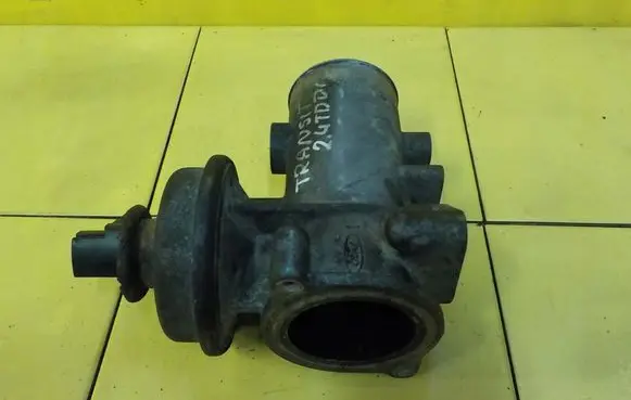 Ford Transit EGR thermostat YC1Q9D475CA