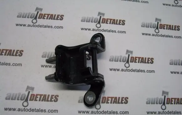 Honda CR-V Rear door upper hinge