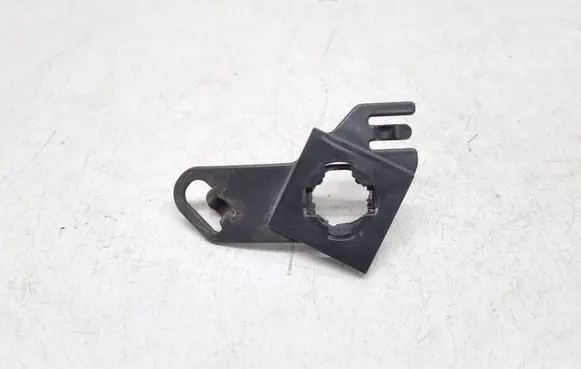 BMW 5 E60 E61 Front parking sensor holder (PDC) 7178071