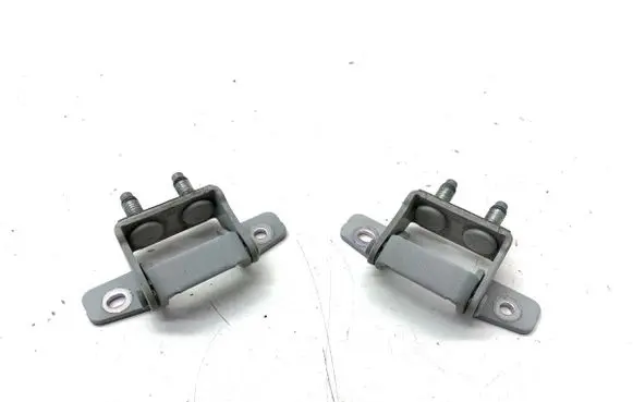 KIA Ceed Tailgate/trunk/boot hinge 