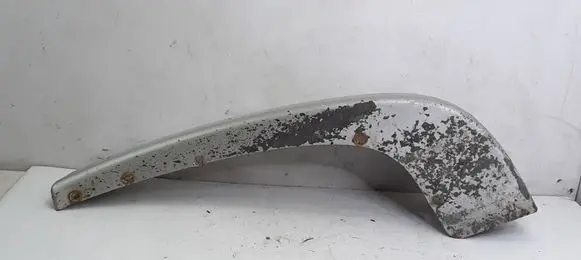 Chrysler Voyager Front arch trim 37377 R067trmad