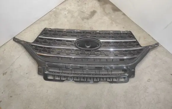 Ford Explorer VI Quarter panel pressure vent LB5B8200
