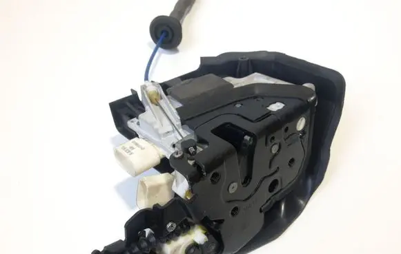 Audi A8 S8 D4 4H Rear door lock 4H0839016