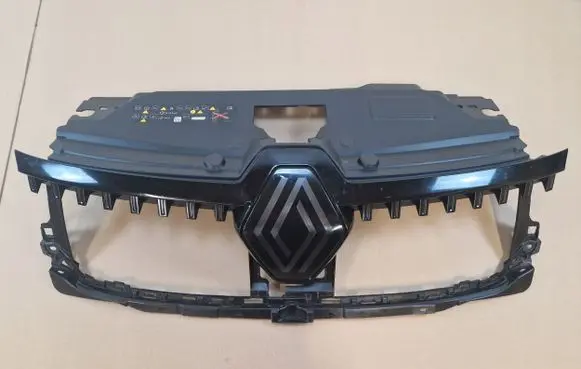 Renault Talisman Front bumper upper radiator grill
