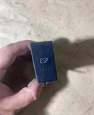 ESP (stability program) switch