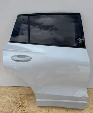 Volkswagen Golf III Rear door 