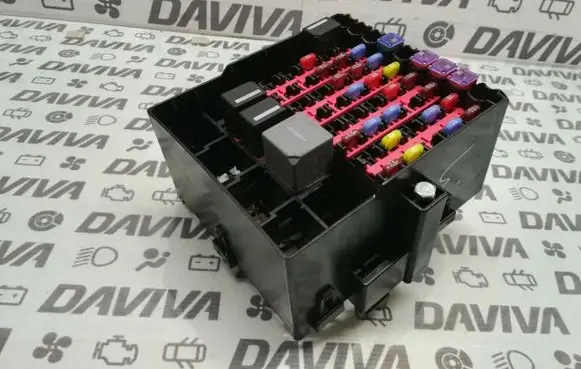 Ford Fiesta Fuse box set F1BT-14A005-PDB
