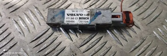 Volvo V70 Airbag deployment crash/impact sensor 9452777