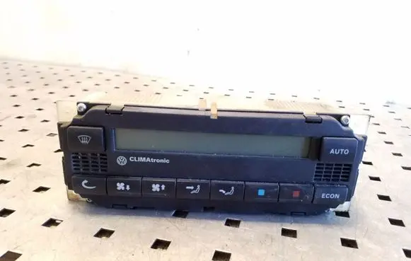 Volkswagen PASSAT B5 Climate control unit 3B1907044B