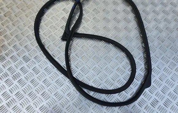 Mazda CX-3 Front door rubber seal PU10073