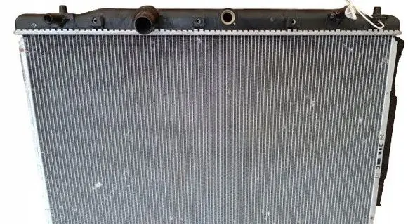 Honda CR-V Coolant radiator 4221333731