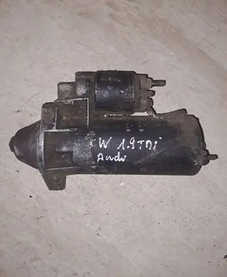 Audi A4 S4 B5 8D Starter motor 0001110043