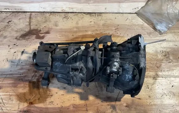 Hyundai H-1, Starex, Satellite Manual 5 speed gearbox