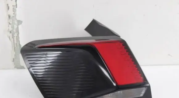 Peugeot 3008 II Rear/tail lights 9810477180 81550101 8104771800