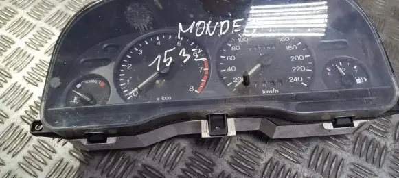 Ford Mondeo MK I Speedometer (instrument cluster) 93bb10c956ca 93bb-10c956-ca