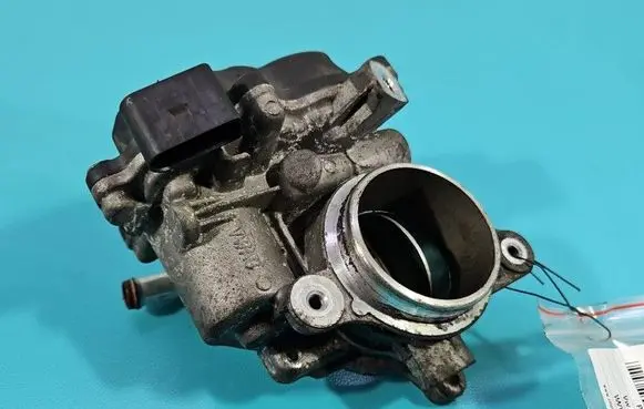 Volkswagen PASSAT B8 Throttle body valve 04L128059AA IMPRK1572542