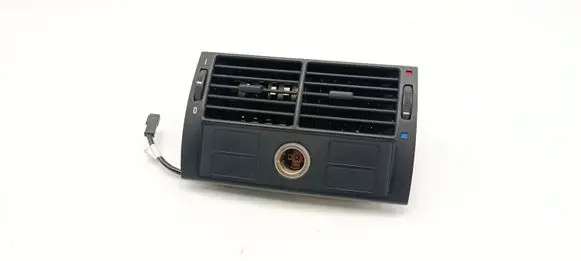 BMW X5 E53 Rear air vent grill 8409081