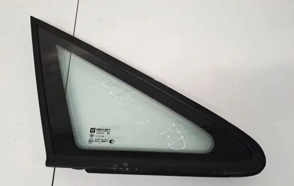 Opel Zafira A Front triangle window/glass 43r008577 43r-008577