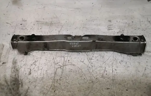 Toyota Corolla Verso AR10 Top upper radiator support slam panel
