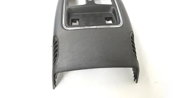 Jeep Grand Cherokee (WK) Dashboard glove box trim PC01354009BL C01354009BL