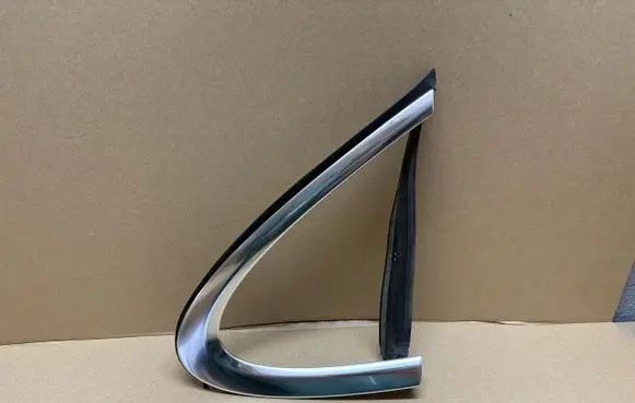 Porsche Panamera (971) Rear door windshield rail 971853894