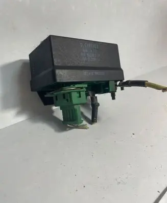 Citroen C8 Glow plug pre-heat relay 9639912580 51299011A