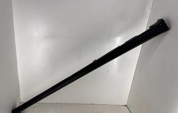 Tesla Model X Sill 103421900B
