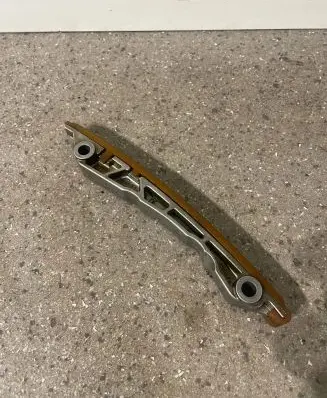 Audi A8 S8 D4 4H Slide rail for timing chain 057109469L