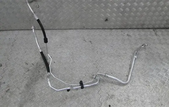 Audi Q3 F3 Air conditioning (A/C) pipe/hose 