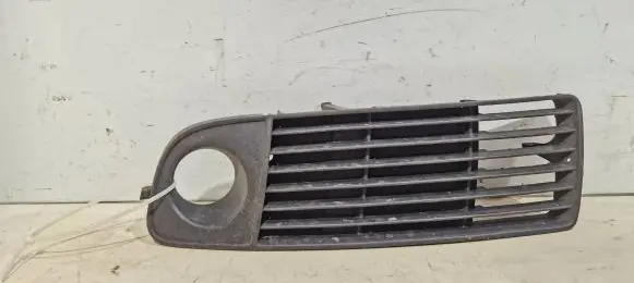 Audi A6 S6 C5 4B Front bumper lower grill 4b0807681