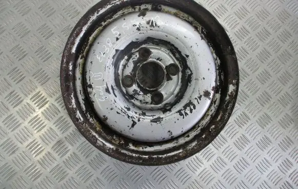 Volkswagen Golf III R13 steel rim 
