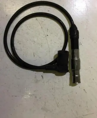 Mercedes-Benz E W124 Ignition plug leads 0300504102 0001565710
