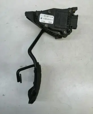 Renault Espace III Accelerator throttle pedal 6PV00811908 6025315453G