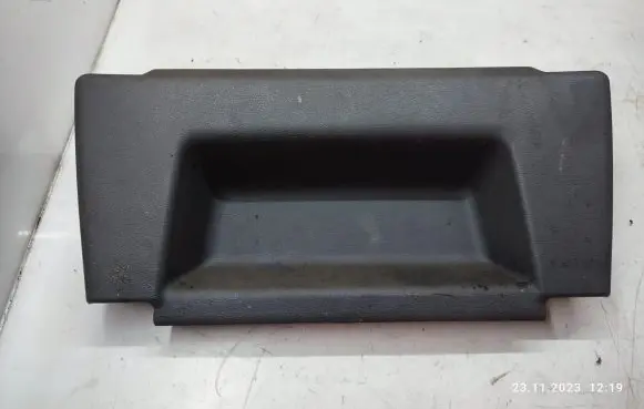 Volkswagen Multivan T5 Other interior part 7H0881697B