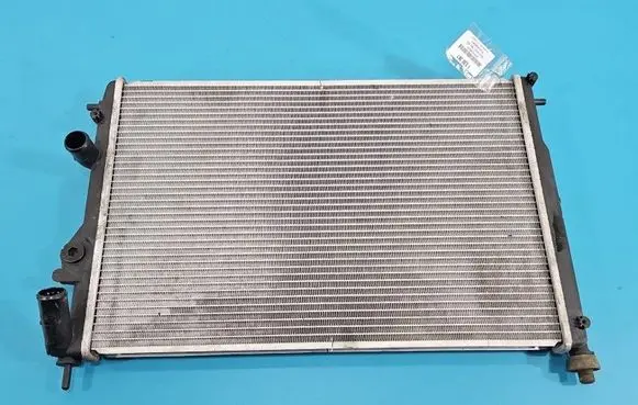 Renault Scenic I Coolant radiator IMPRK1530361