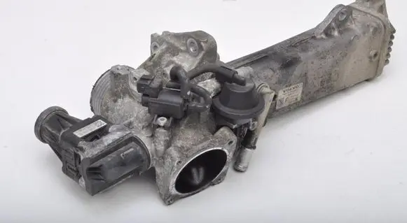 Volvo V60 EGR valve cooler 31325030