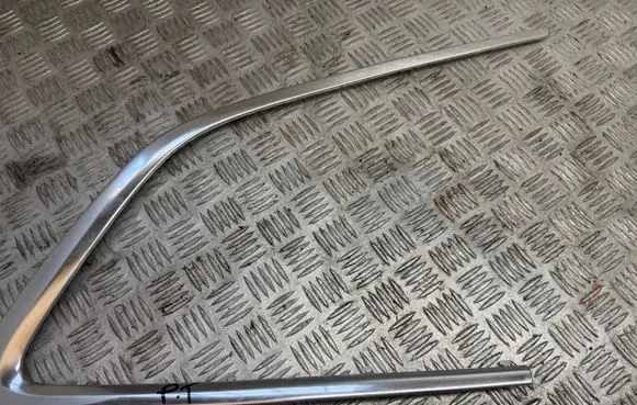 Volvo XC60 Rear side glass trim