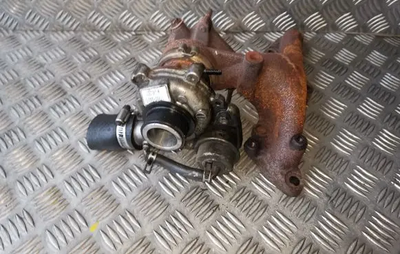 Toyota Yaris Turbo 1720133010