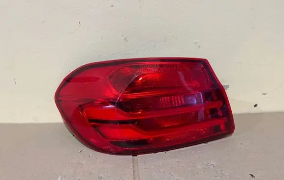 BMW 4 F32 F33 Rear/tail lights 63217296