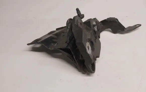 Volkswagen Polo VI ABS pump bracket 2Q1614235C