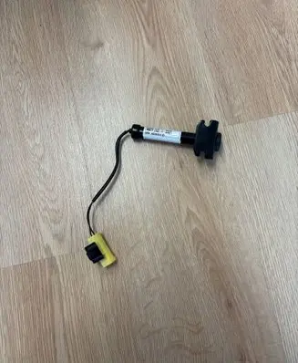 BMW 5 G60 G61 Bonnet Pedestrian Airbag Actuator 9464341