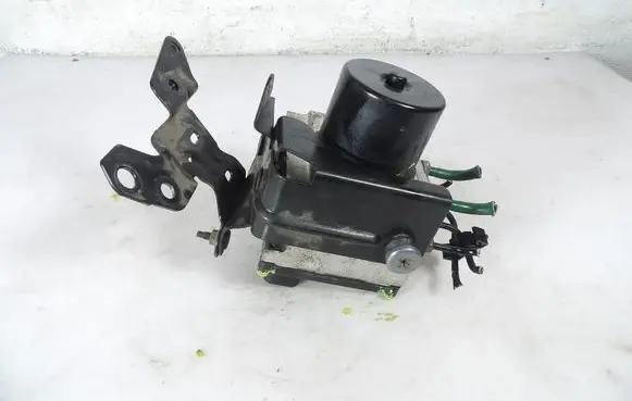 Peugeot 407 ABS Pump 15710605