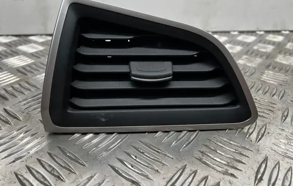 Dashboard side air vent grill/cover trim