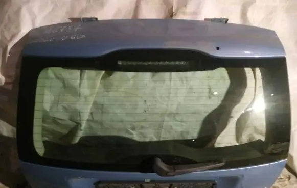 Volvo V50 Tailgate/trunk/boot lid melynas
