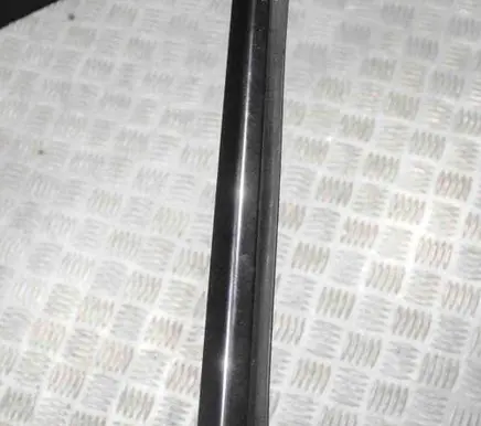 Mercedes-Benz E W211 Door glass trim 